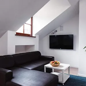 https://mk-apartment-60m2-friendsfamily.krakowhotelspoland.com